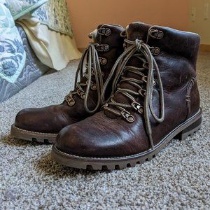 Kodiak Brown Leather Lace-Up Heeled Hiking Boots